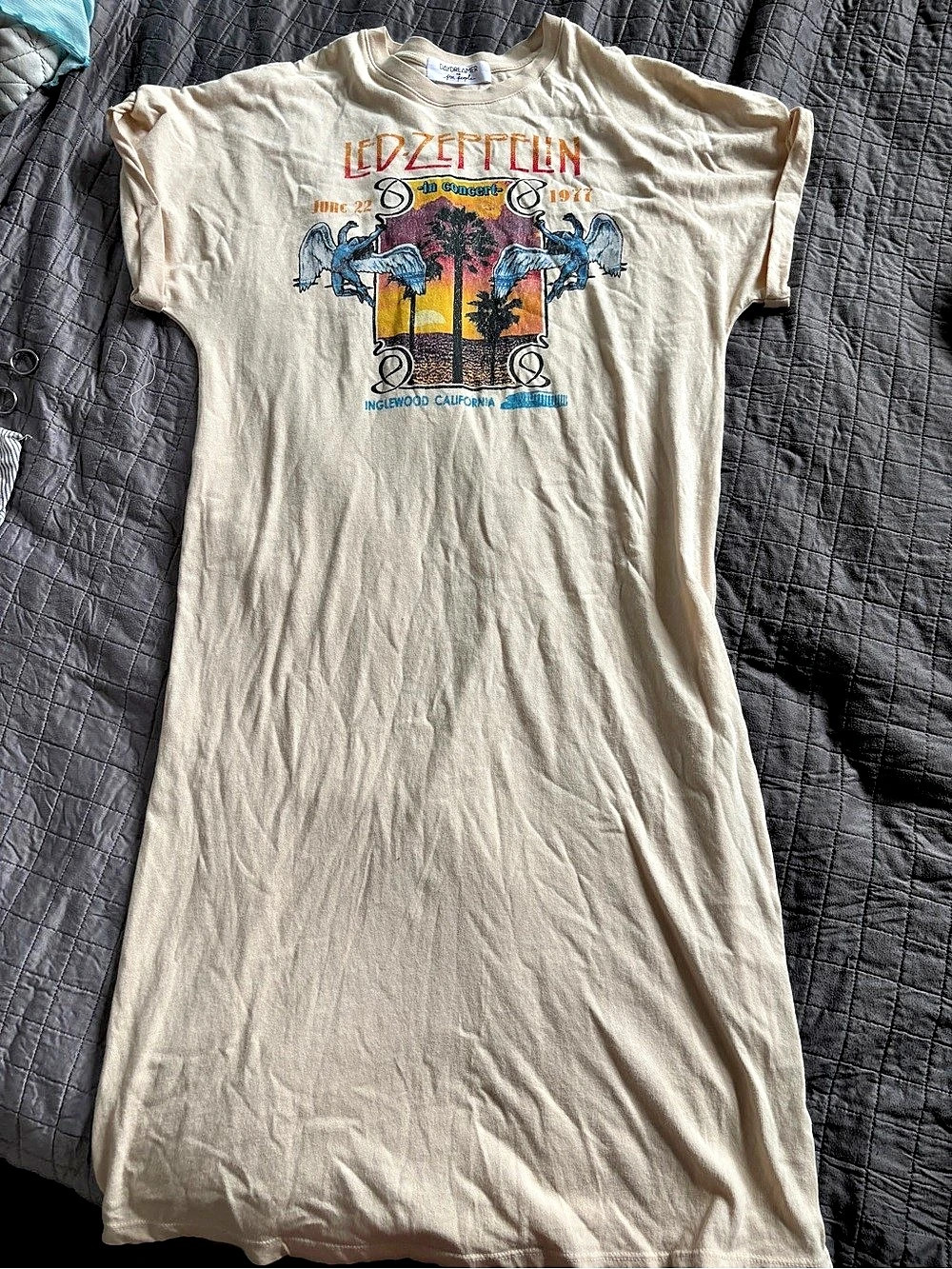 Daydreamer for. free People Led Zeppelin Concert 1977 Maxi Tee Dress Medium